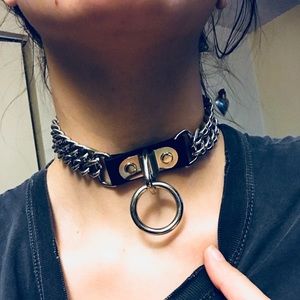 Silver Chainlink O ring Choker